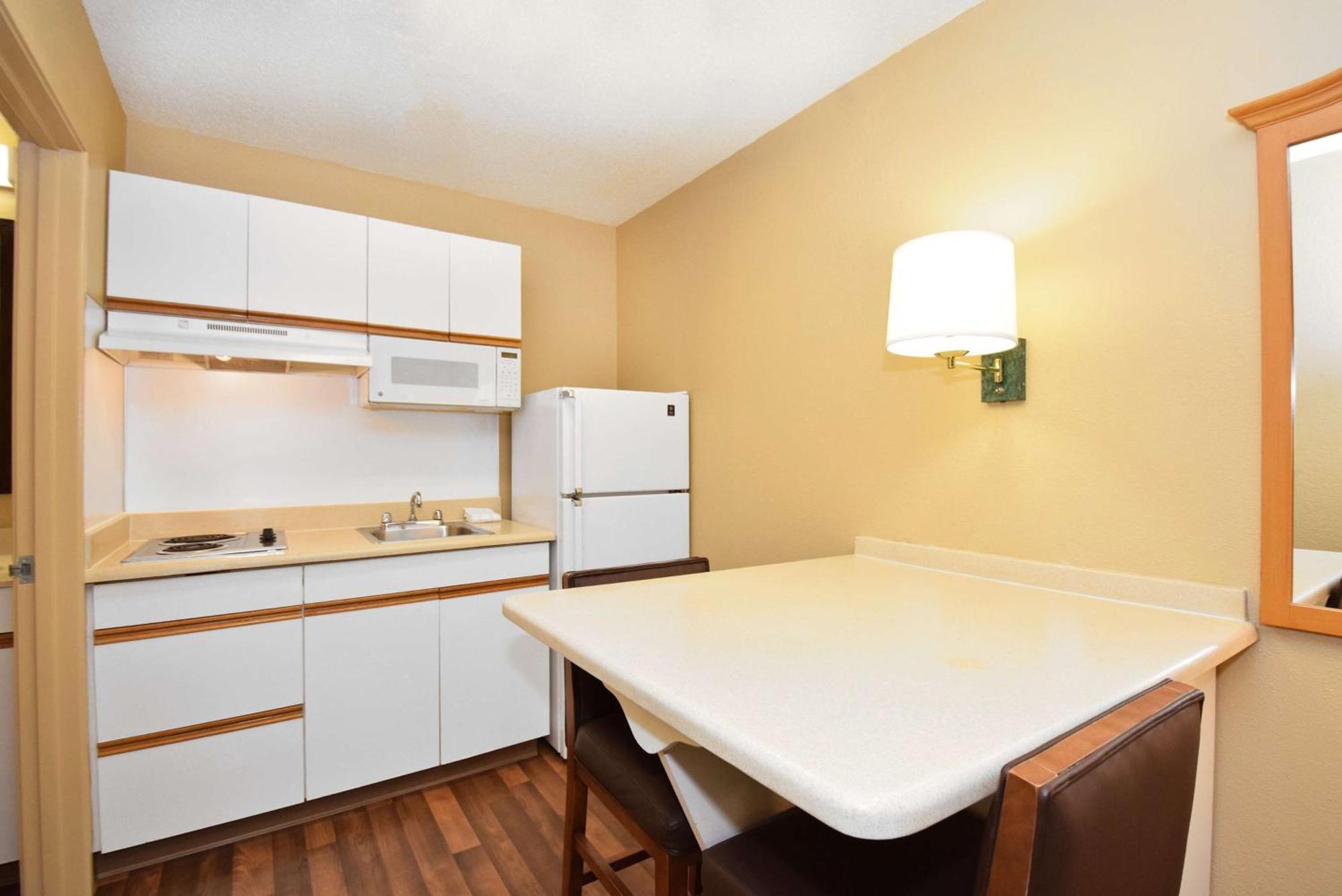 Extended Stay America Suites - San Antonio - Airport Dış mekan fotoğraf